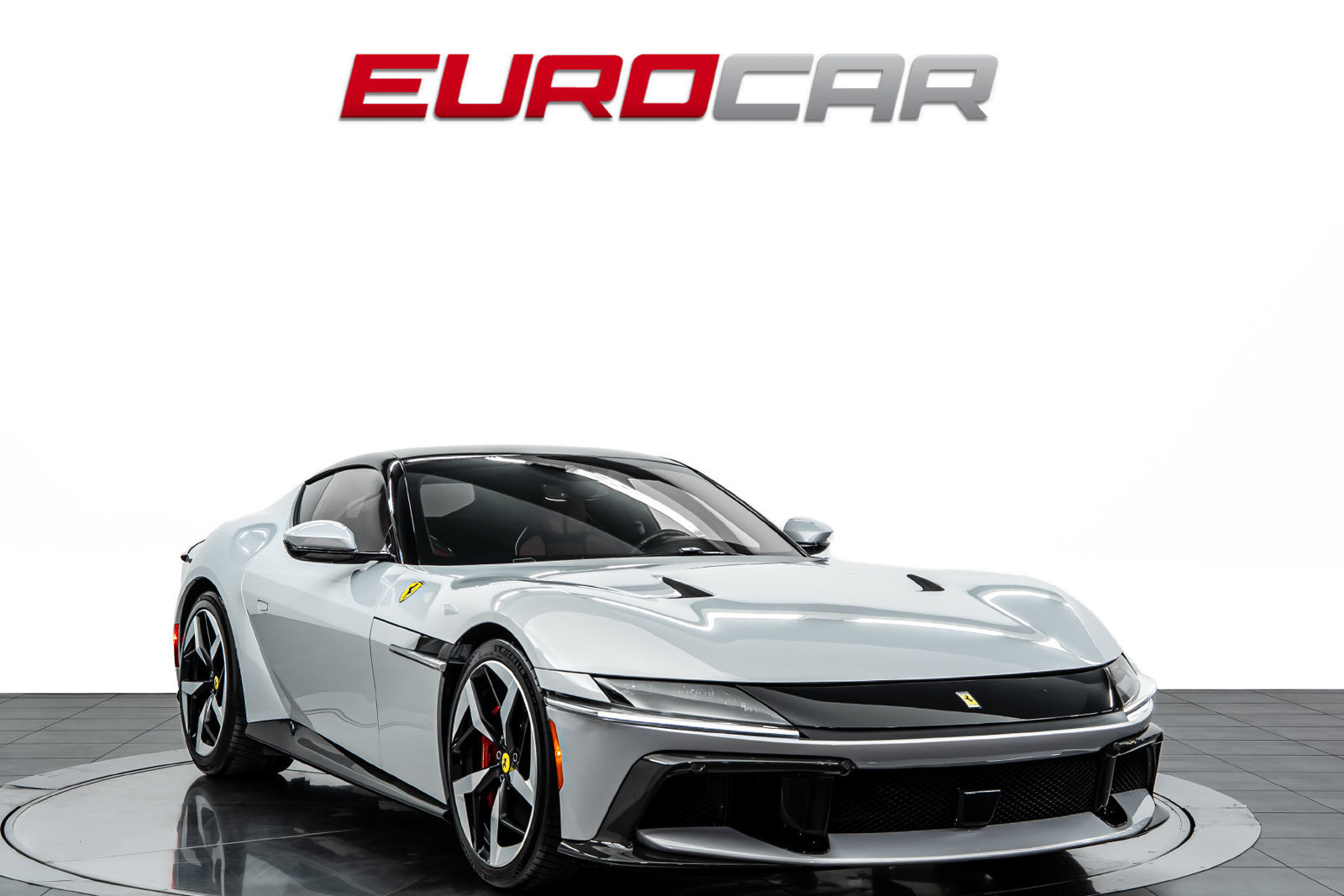 Used 2025 Ferrari 12Cilindri RWD image 7