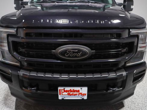 Used 2021 Ford F250 Lariat image 4