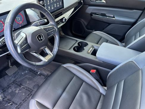 Used 2024 Honda Prologue Touring image 4