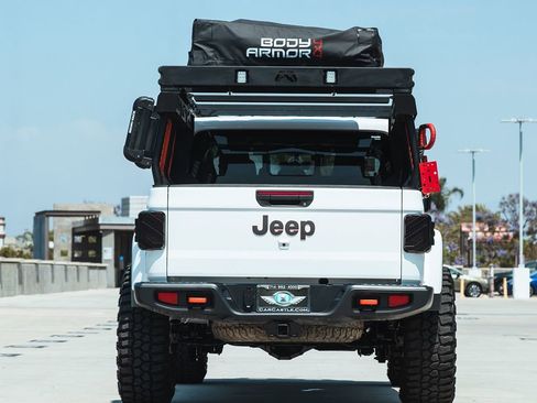 Used 2023 Jeep Gladiator Mojave w/ Cold Weather Group image 26