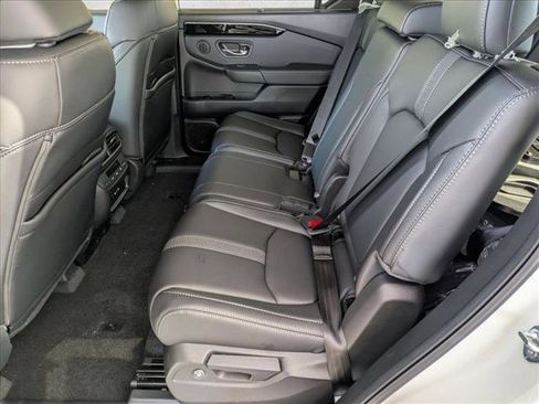New 2025 Honda Pilot EX-L image 15
