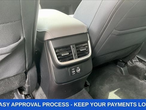 Used 2023 Subaru Outback Premium AWD/4WD image 13