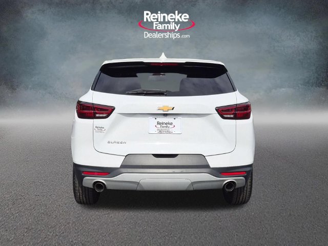 Used 2025 Chevrolet Blazer LT FWD image 6