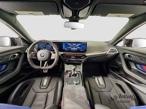 Used 2025 BMW M2 w/ Lighting Package RWD image 27