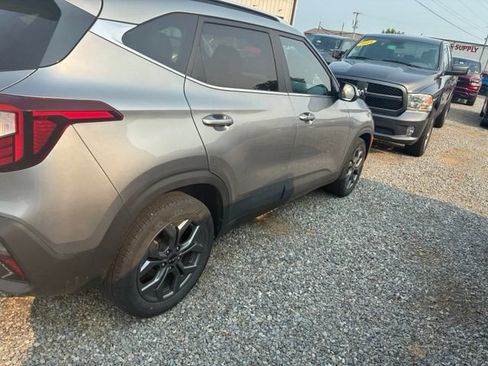 Used 2024 Kia Seltos S FWD image 10