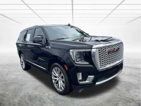 Used 2023 GMC Yukon Denali RWD image 2