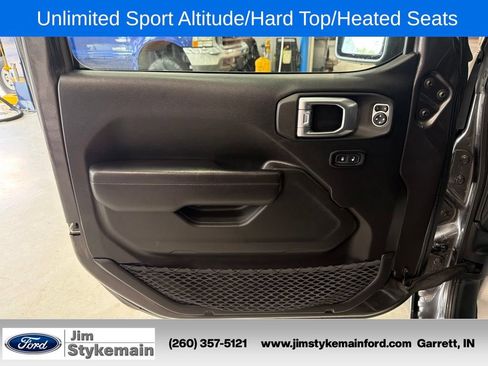 Used 2021 Jeep Wrangler Unlimited Sport AWD/4WD image 16
