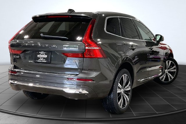 Certified 2022 Volvo XC60 B6 Inscription w/ Climate Package AWD/4WD image 3