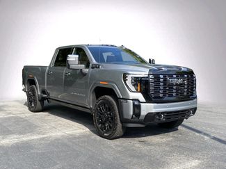 Used 2026 GMC Sierra 2500 Denali Ultimate AWD/4WD video 2