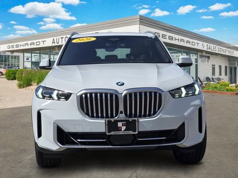 Certified 2026 BMW X5 xDrive40i w/ Premium Package AWD/4WD image 2