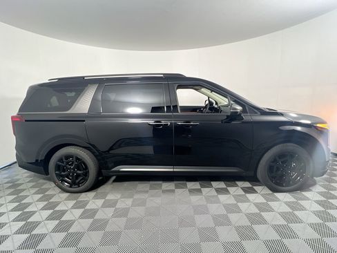 New 2026 Kia Carnival SX Prestige image 2