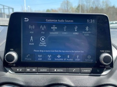 Used 2022 Nissan Sentra SR w/ Electronics Package FWD image 11