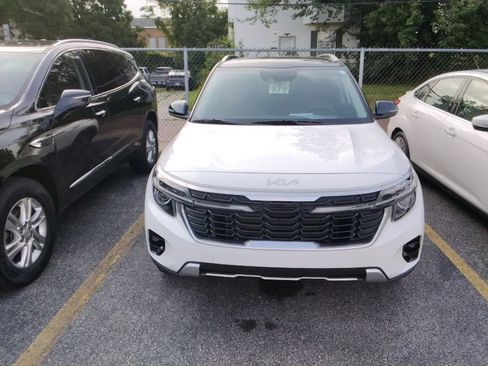 Used 2024 Kia Seltos S FWD image 8