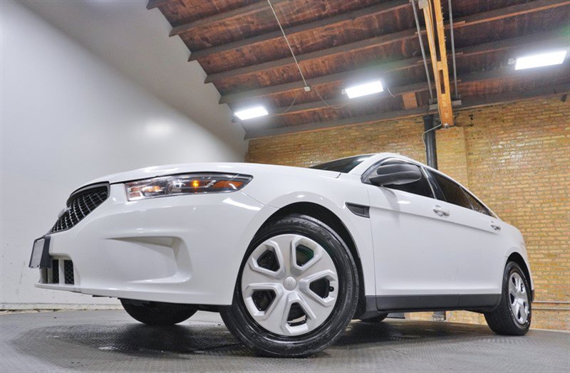 Used 2018 Ford Taurus Police Interceptor FWD image 3