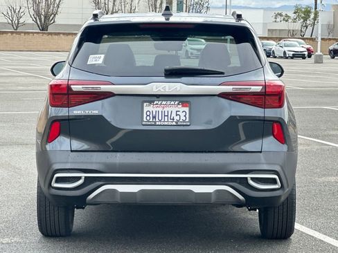 Used 2022 Kia Seltos S image 5