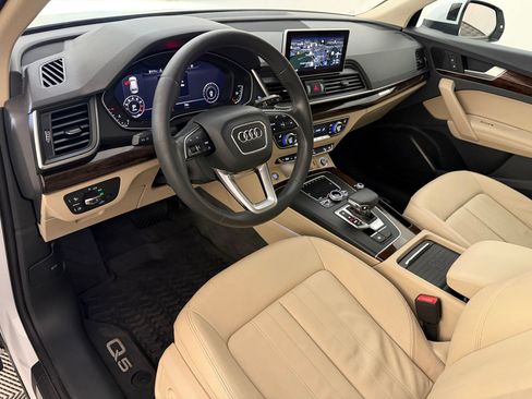 Used 2020 Audi Q5 2.0T Premium Plus AWD/4WD image 4
