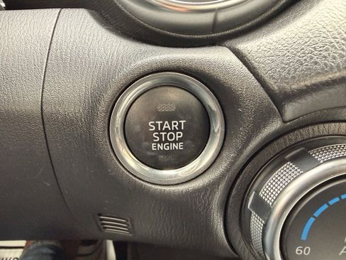 Used 2016 MAZDA MX-5 Miata Grand Touring image 13