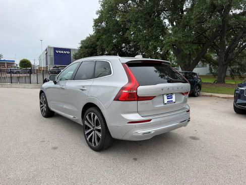Certified 2023 Volvo XC60 B5 Ultimate AWD/4WD image 4