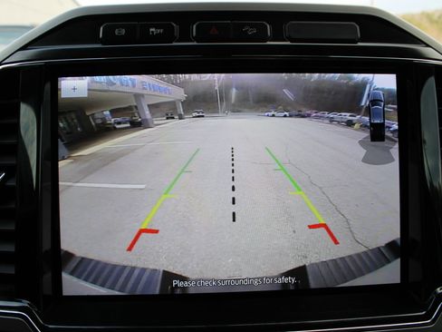 Used 2022 Ford F250 Lariat w/ Lariat Value Package image 29