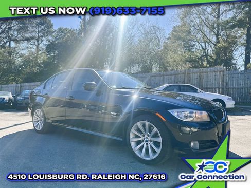 Used 2011 BMW 328i xDrive Sedan w/ Premium Pkg image 4