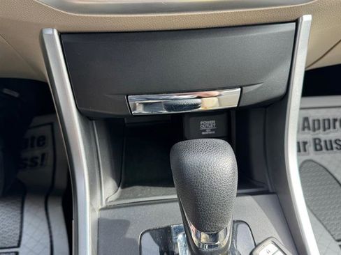 Used 2014 Honda Accord EX image 28