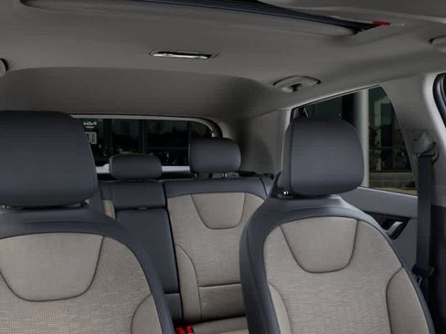 New 2026 Kia Niro SX image 27