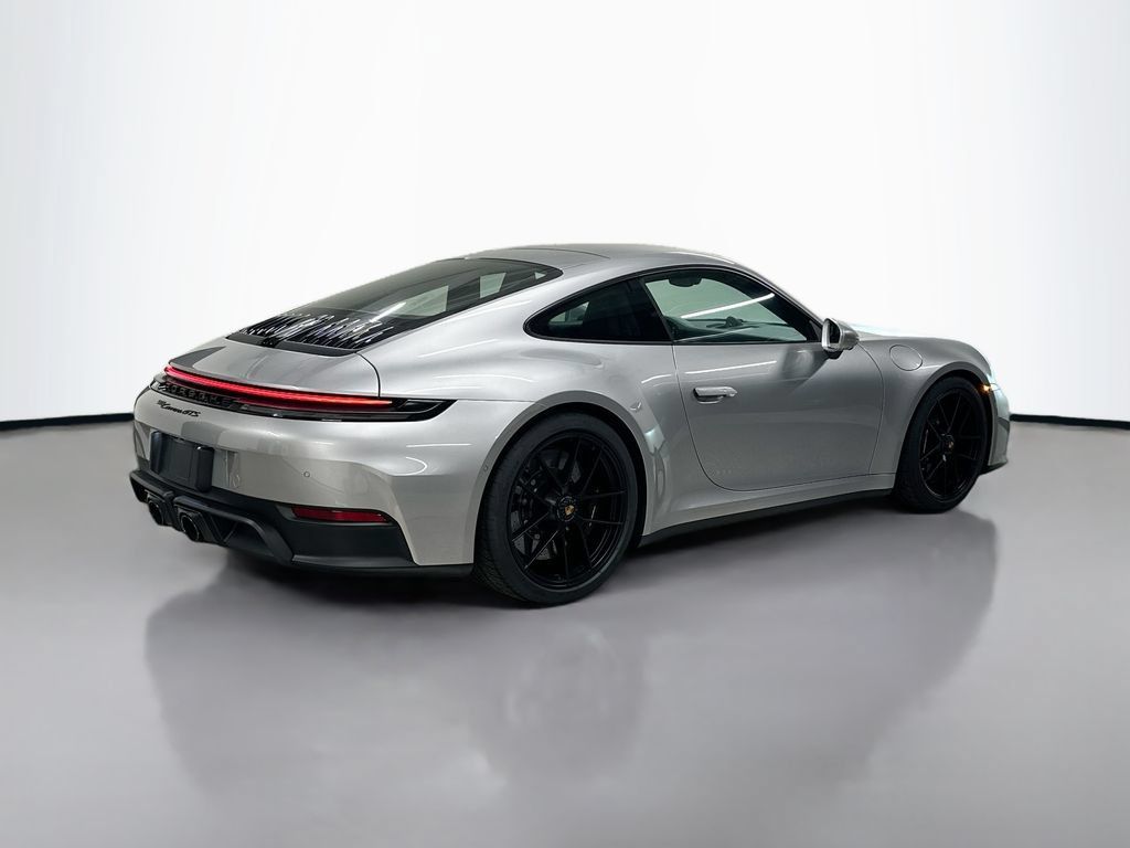 Certified 2026 Porsche 911 Carrera GTS RWD image 9