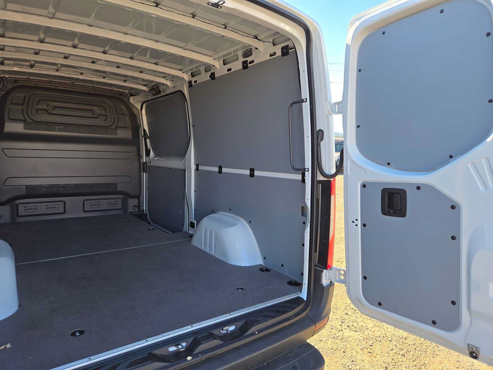 Used 2026 Mercedes-Benz Sprinter 2500 image 18