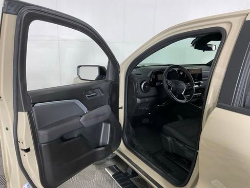 Used 2023 Chevrolet Colorado Z71 w/ Advanced Trailering Package image 28