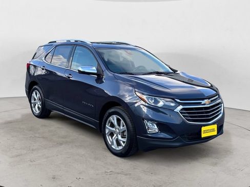 Used 2018 Chevrolet Equinox Premier AWD/4WD image 3