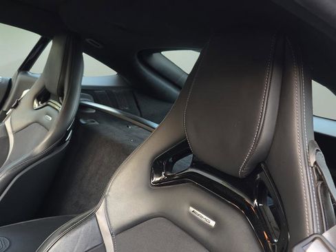Used 2020 Mercedes-Benz AMG GT R image 22