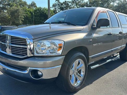 Used 2007 Dodge Ram 1500 Truck SLT RWD image 2