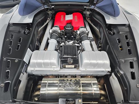 Used 2002 Ferrari 360 Spider RWD image 4