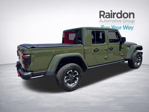 Used 2024 Jeep Gladiator Rubicon AWD/4WD image 7