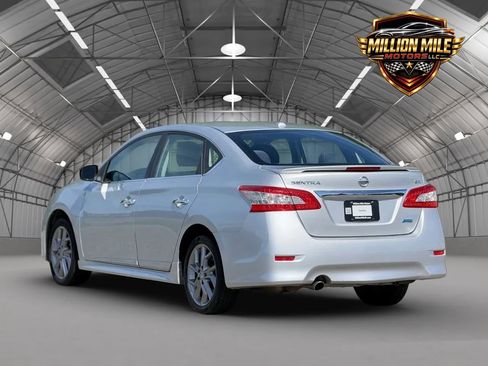 Used 2014 Nissan Sentra SR w/ SR Driver Package FWD image 10