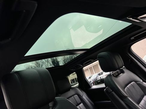 Used 2020 Land Rover Range Rover Sport HSE Dynamic image 39