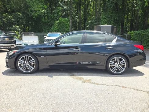 Used 2017 INFINITI Q50 Sport w/ Cargo Package (L95) RWD image 2