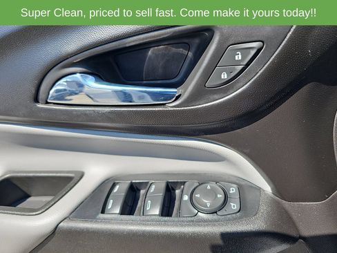 Used 2019 Chevrolet Equinox LT FWD image 30