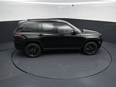 New 2026 Jeep Grand Cherokee Altitude AWD/4WD image 54