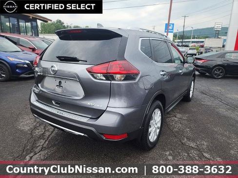 Certified 2018 Nissan Rogue SV AWD/4WD image 8