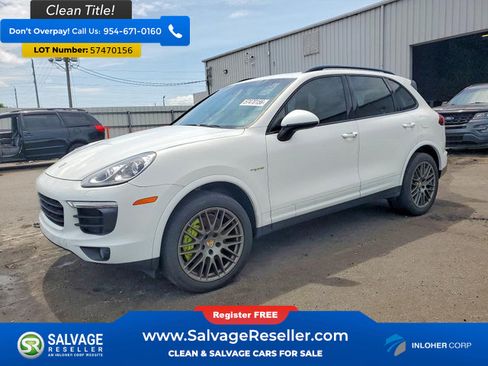 Used 2017 Porsche Cayenne S Platinum AWD/4WD image 1