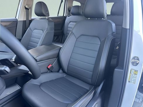 New 2026 Volkswagen Atlas SEL image 11