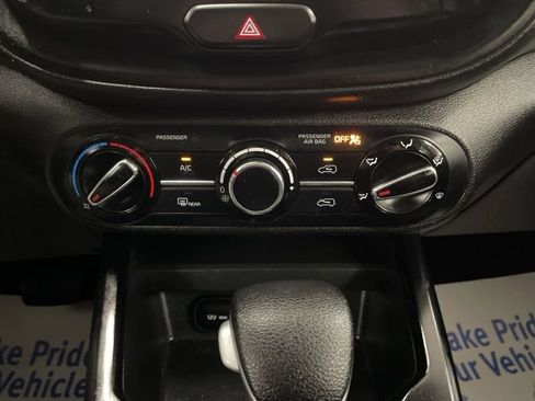 Certified 2023 Kia Soul LX w/ LX Technology Package FWD image 28