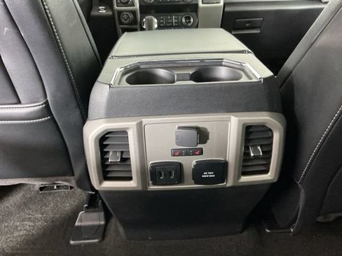 Used 2020 Ford F150 Lariat w/ Equipment Group 502A Luxury AWD/4WD image 27