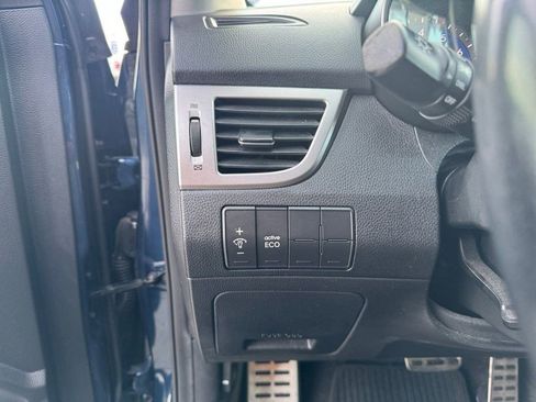 Used 2016 Hyundai Elantra GT w/ Option Group 02 image 14