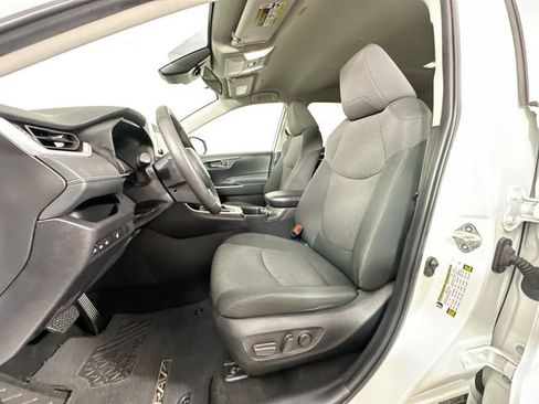 Used 2024 Toyota RAV4 XLE w/ Weather Package image 18