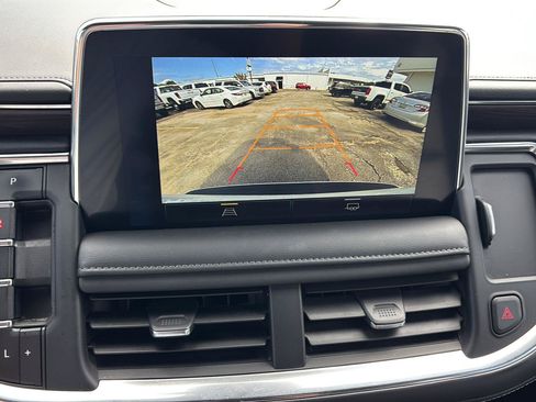 Used 2024 Chevrolet Tahoe LT RWD image 21