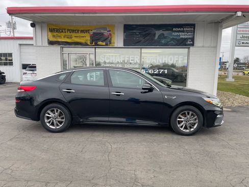 Used 2020 Kia Optima LX image 2
