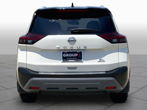 Used 2021 Nissan Rogue SL w/ Premium Package FWD image 4