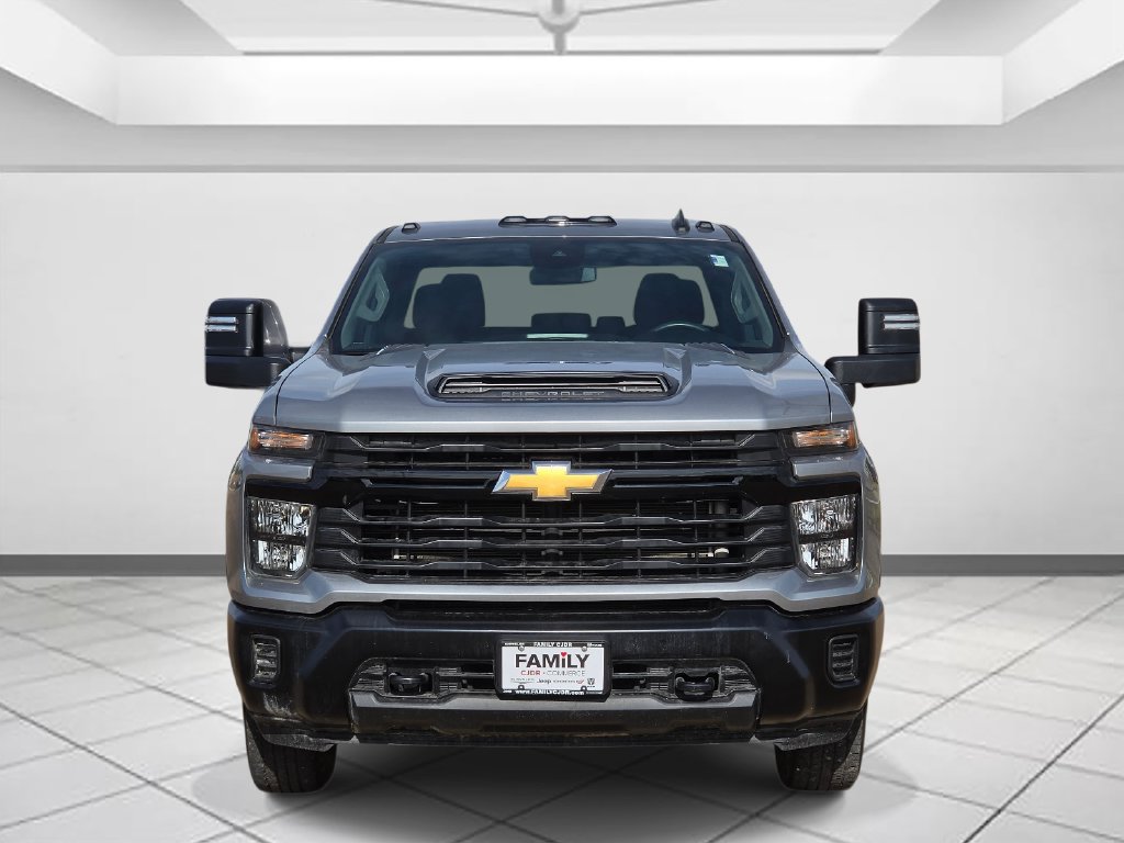Used 2025 Chevrolet Silverado 2500 W/T w/ WT Convenience Package AWD/4WD image 2